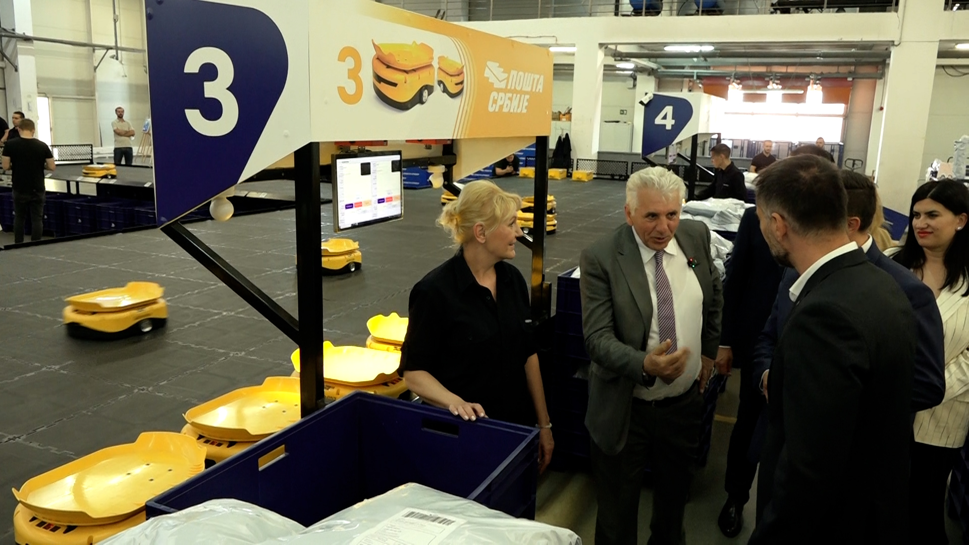 Novi Sad, pustanje u rad robota za automatizovano sortiranje posiljaka u postansko-logistickom centru u Novom Sadu, pokrivanje Novi Sad, pustanje u rad robota za automatizovano sortiranje posiljaka u postansko-logistickom centru u Novom Sadu, pokrivanje